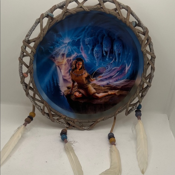 The Bradford Exchange Blue and Brown Dreamcatcher Plate - Picture 1 of 3